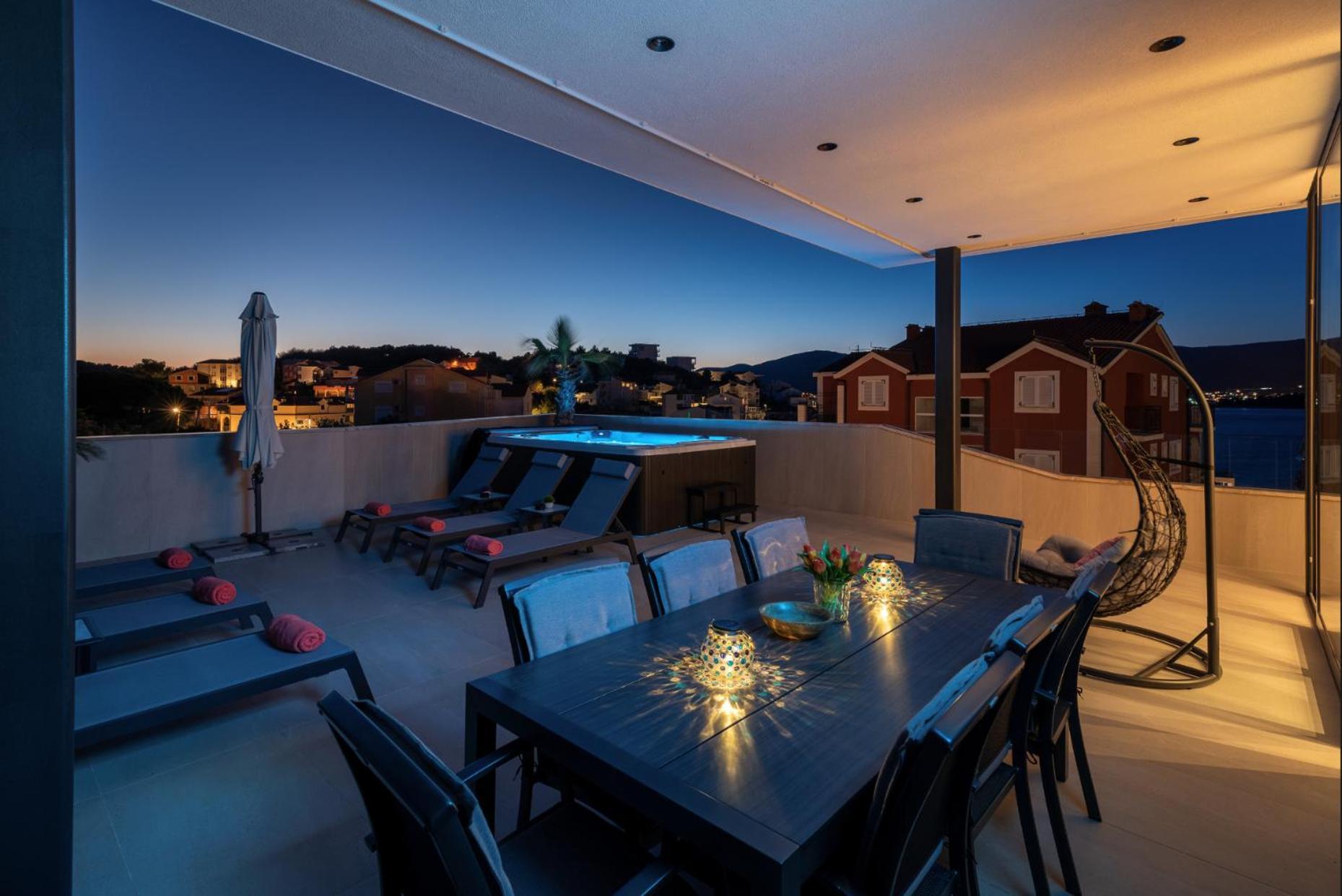 Penthouse Majestic